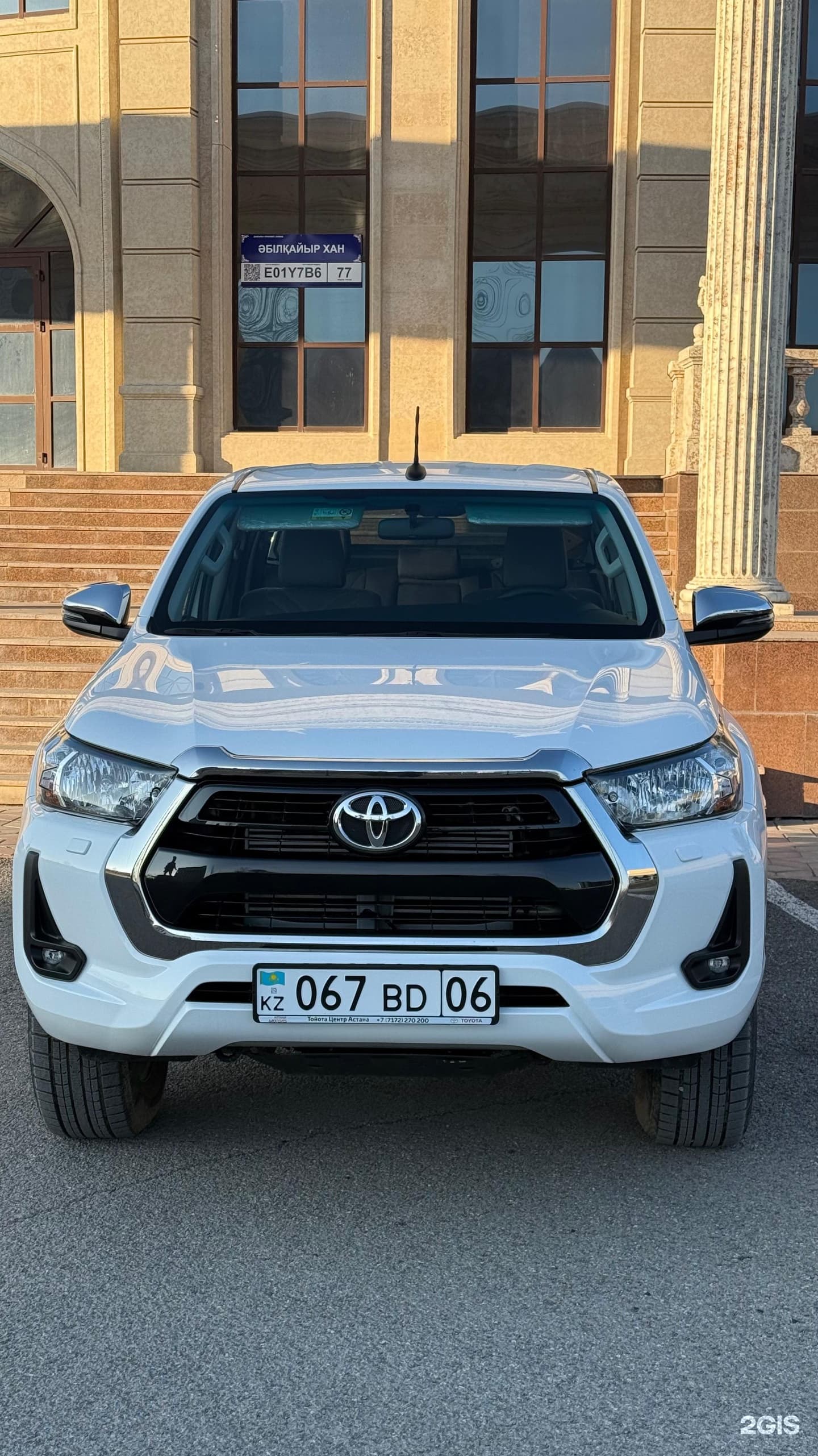 Іскер Даму, организация по аренде автомобилей и спецтехники