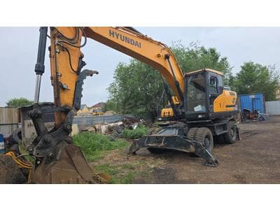 Hyundai R210W