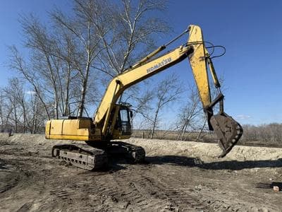 Komatsu PC220/LC-7