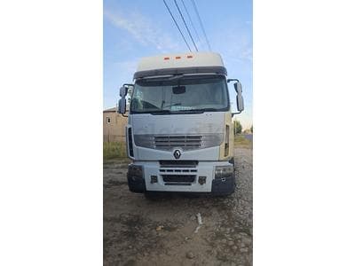 Renault Premium