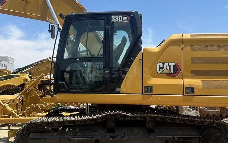 Caterpillar 330