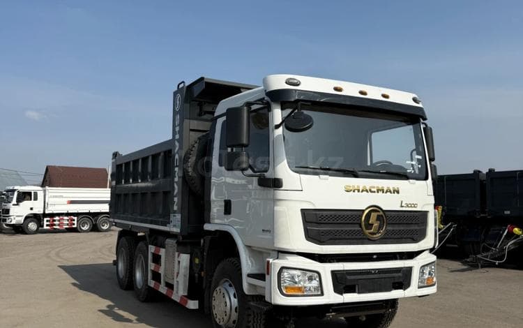 Shacman (Shaanxi) Самосвал SHACMAN модель SX32488L344C