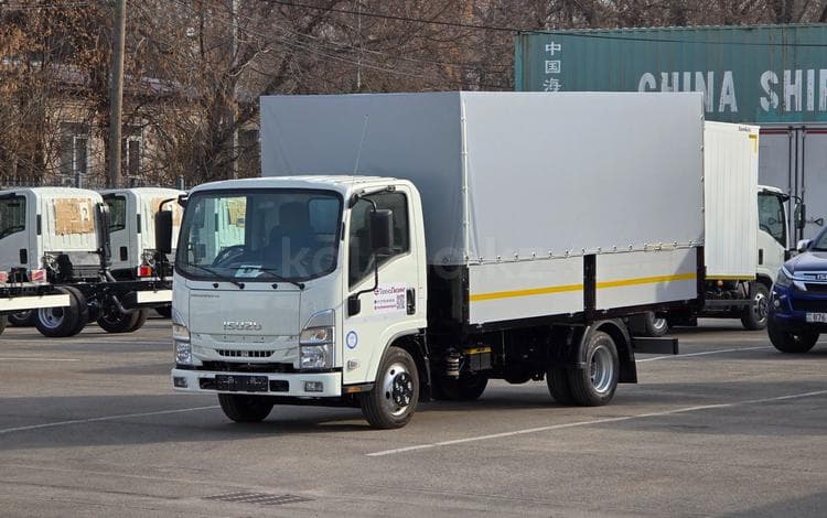 Isuzu NMR85H