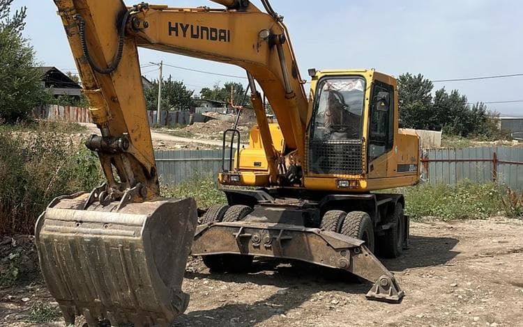 Hyundai R200W
