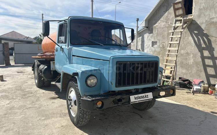 ГАЗ 3308