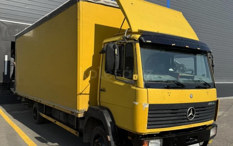 Mercedes-Benz 814