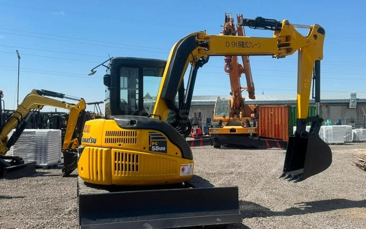 Komatsu PC58 5.3 тонны, робот, кабина, кондер