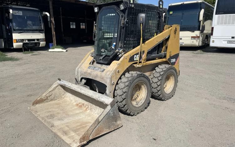 Caterpillar 226B