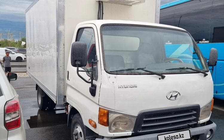 Hyundai HD65