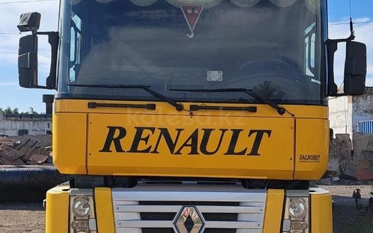 Renault Magnum