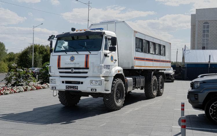 КамАЗ 43118 вахтовый автобус вездеход 6x6