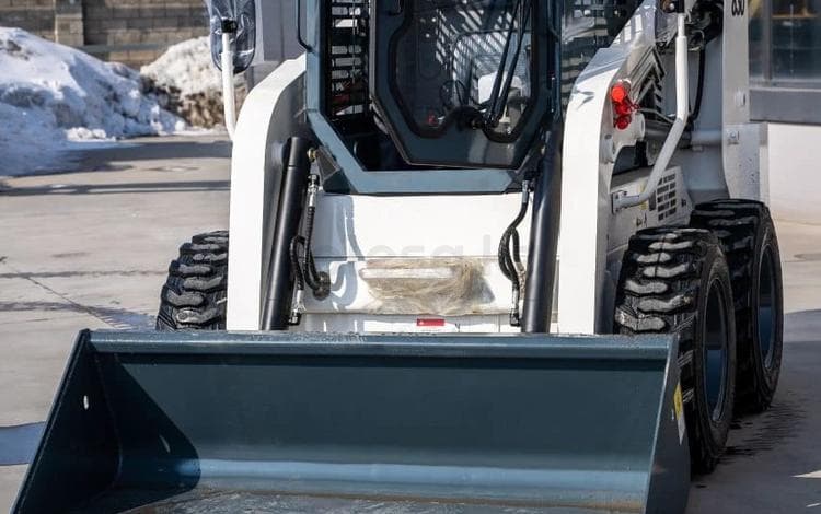 Wecan Мини погрузчик WT 830 - Bobcat