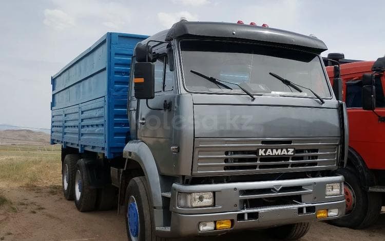 КамАЗ 6520