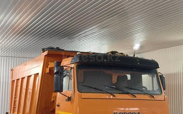 КамАЗ 6520