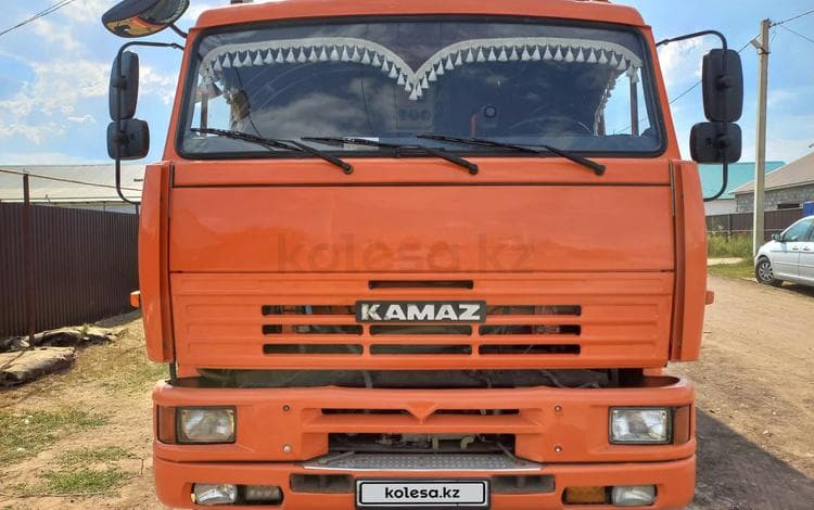 КамАЗ 6520
