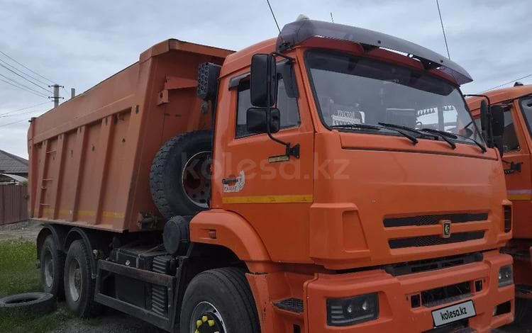 КамАЗ 6520