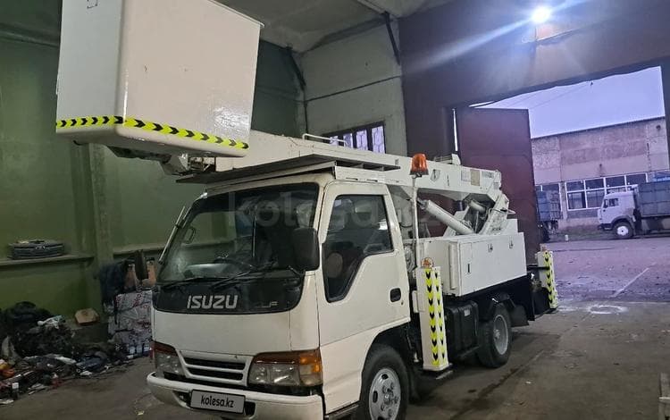 Isuzu Elf
