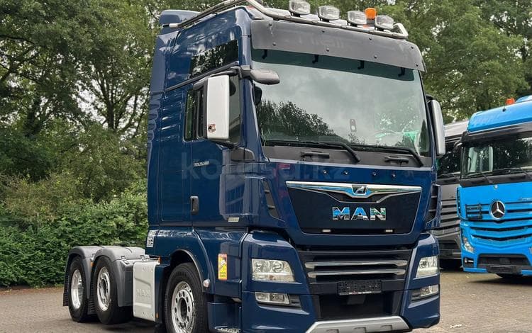 MAN TGX