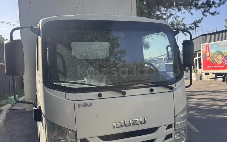 Isuzu NMR85H