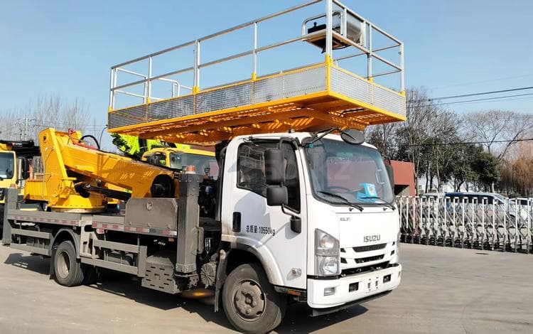 Isuzu
