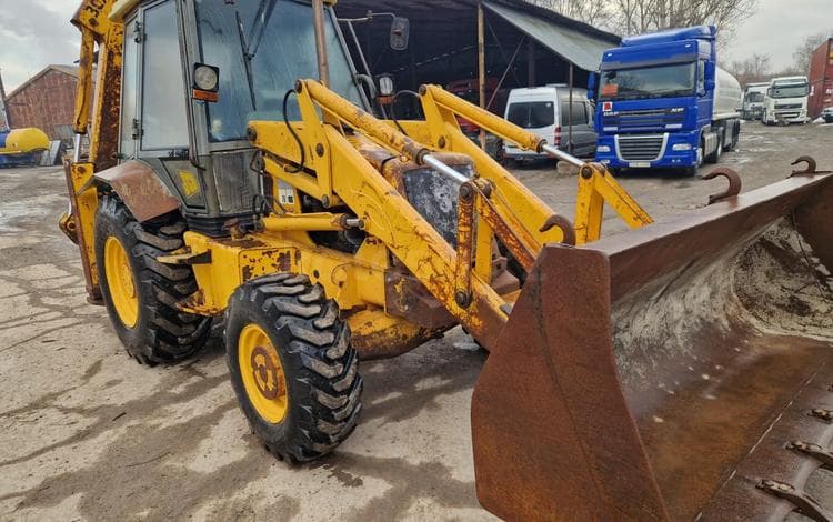 JCB 3 СX-4