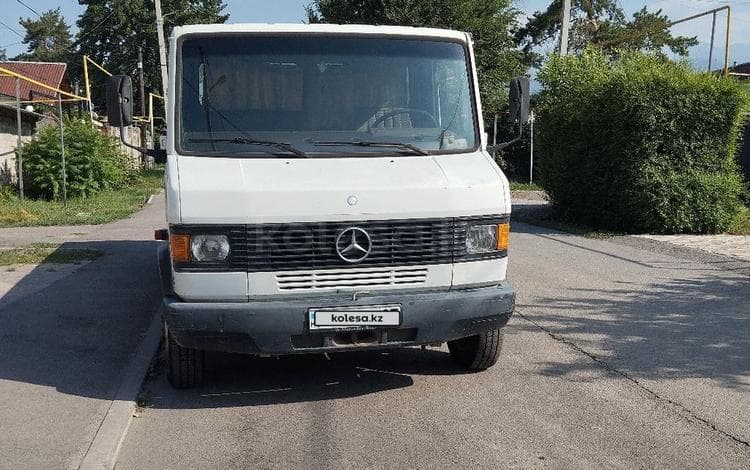 Mercedes-Benz 609D