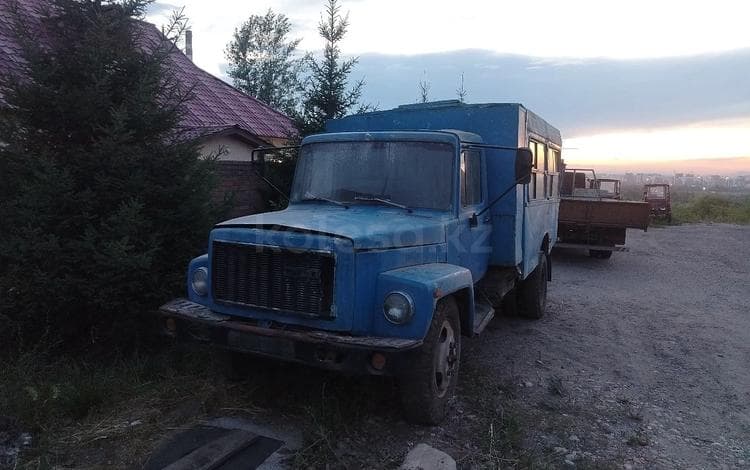 ГАЗ 3307