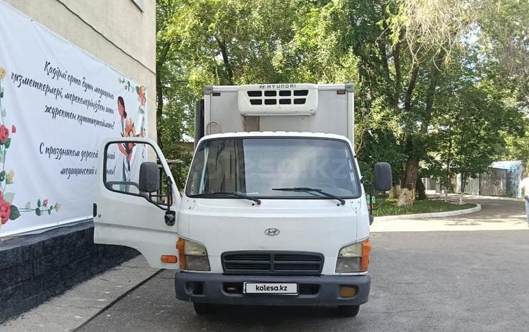 Hyundai HD65