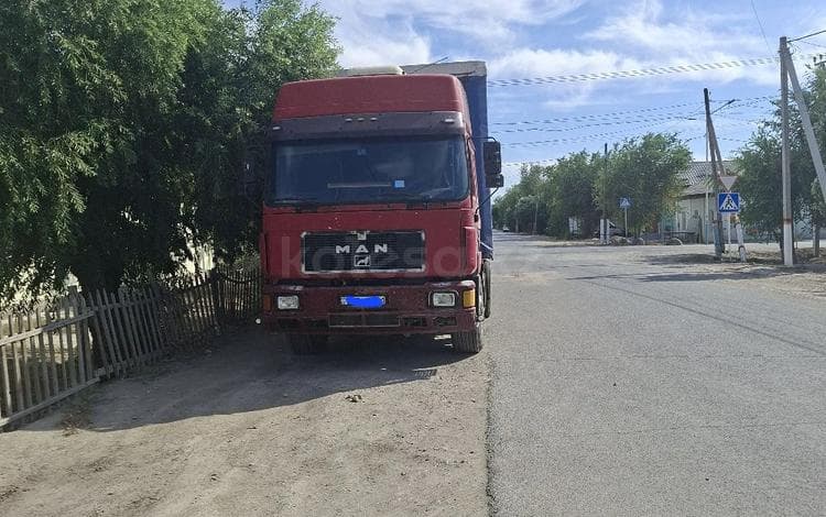 MAN F 2000