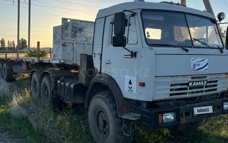 КамАЗ 44108