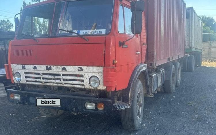 КамАЗ 53212