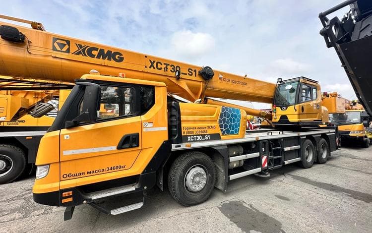 XCMG XCT30_s1