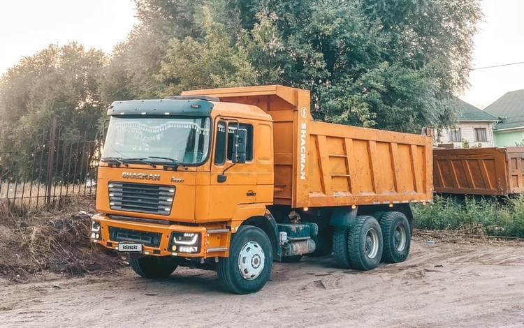 Shacman (Shaanxi) F2000