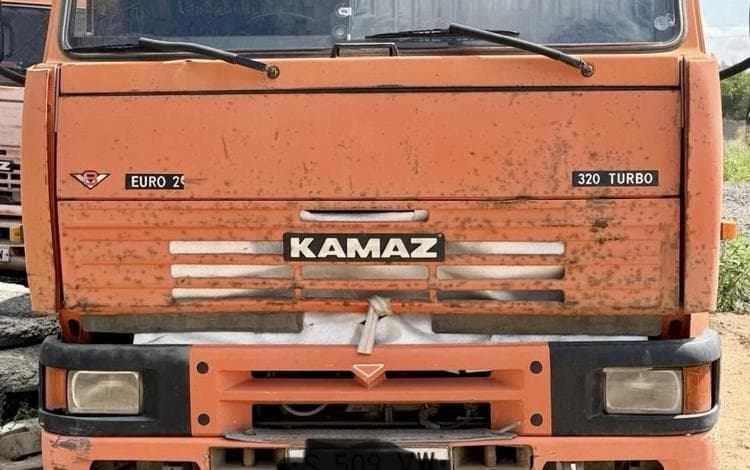 КамАЗ 6520