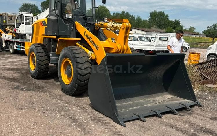 LiuGong CLG835H MAX (ковш 2, 3 м³)