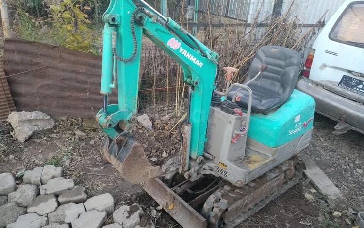Yanmar B5