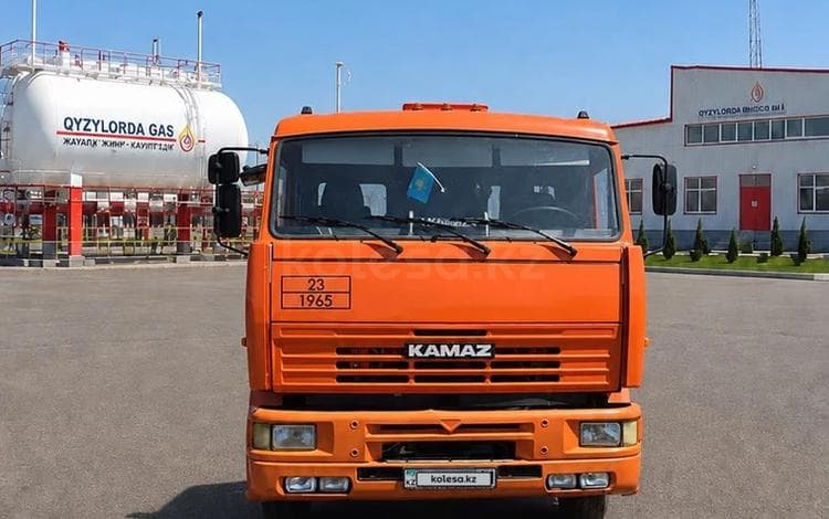 КамАЗ 54115