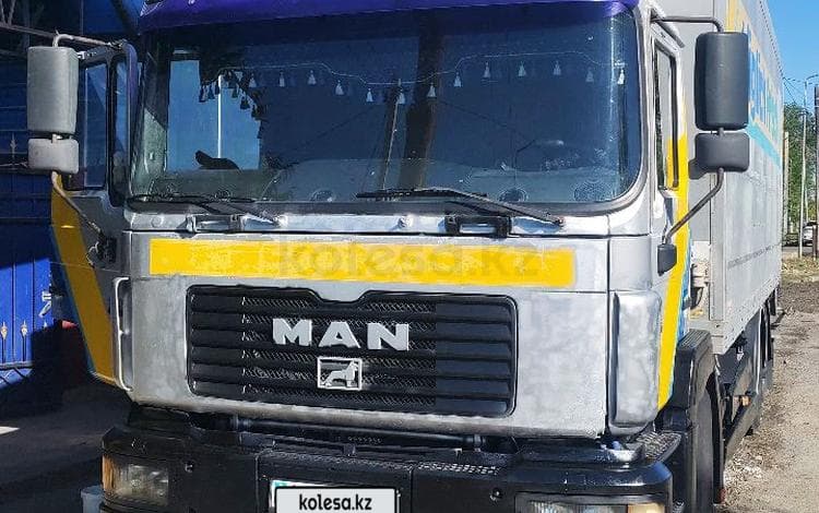 MAN F 2000
