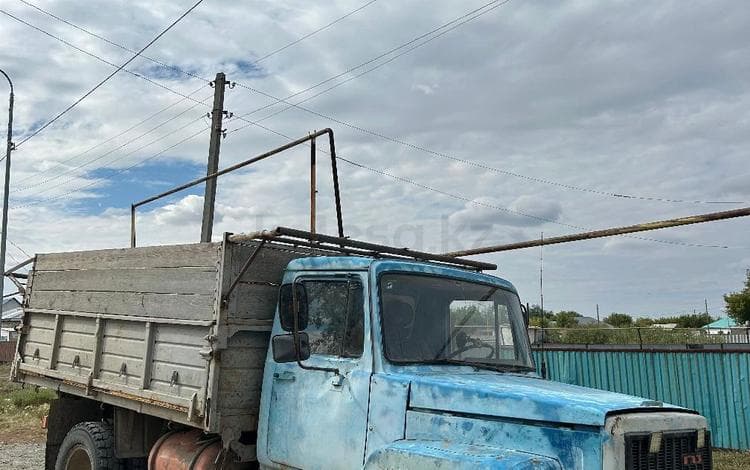 ГАЗ 3307