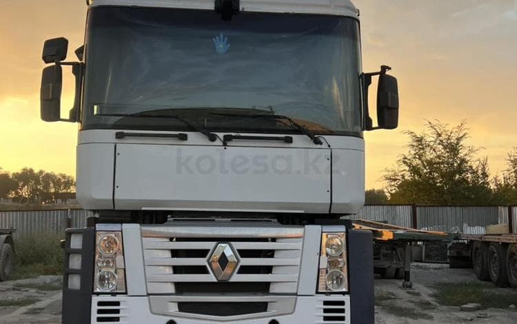 Renault Magnum