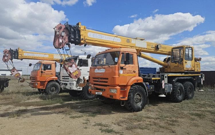 КамАЗ 43118