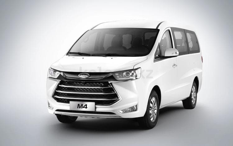 JAC М4
