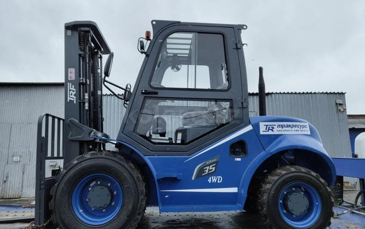 TRF D35-4X4WD (Внедорожный вилочный погрузчик)