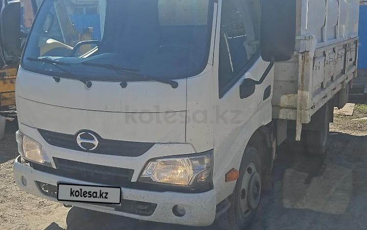 Hino Series 300 (Dutro)