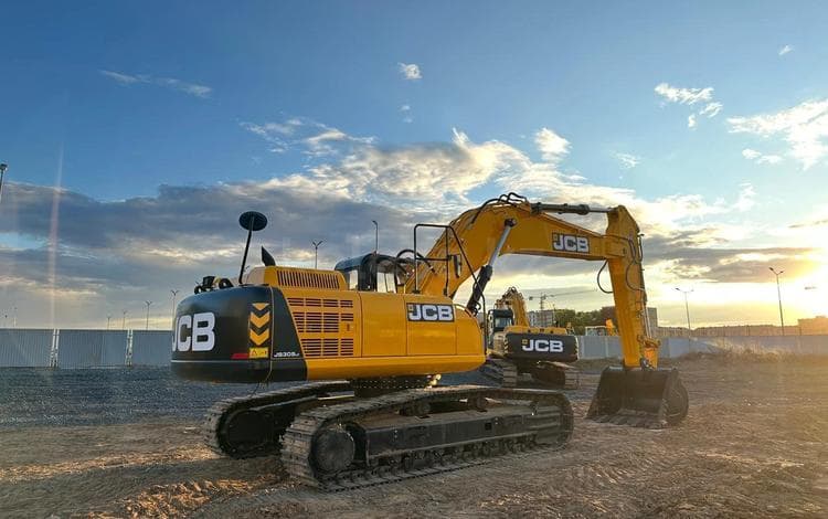 JCB JS205 - Усть-Каменогорск