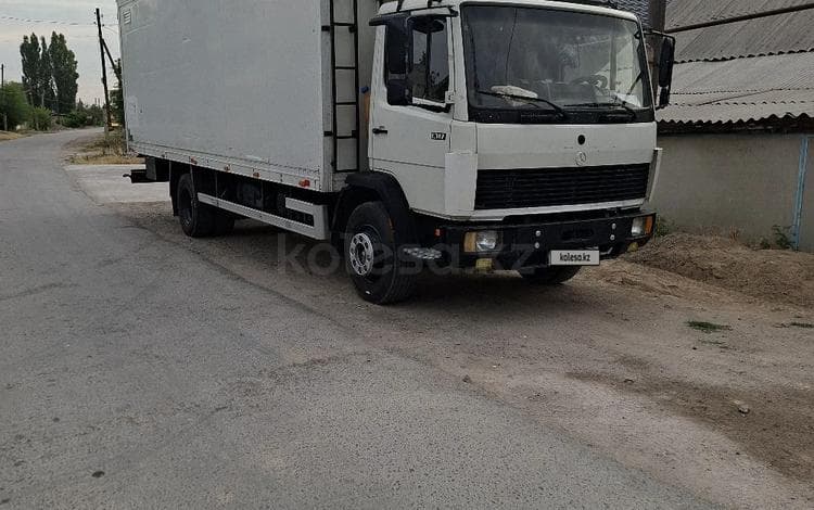 Mercedes-Benz 1317L