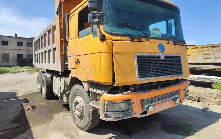 Shacman (Shaanxi) F2000