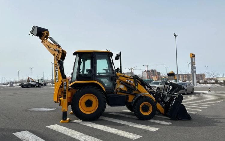 JCB 3CX PLUS/PRO - Атырау