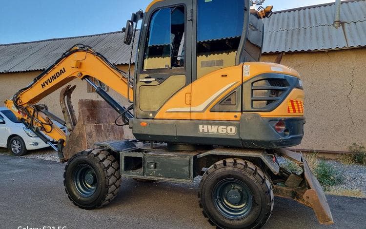 Hyundai R55-7