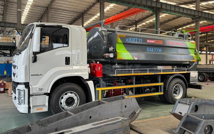 Isuzu Ассенизаторская машина
